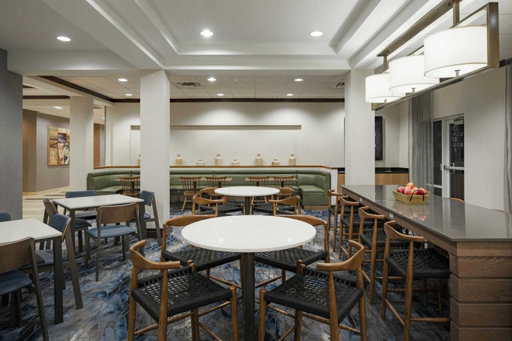 Fairfield Inn & Suites Louisville East Esterno foto